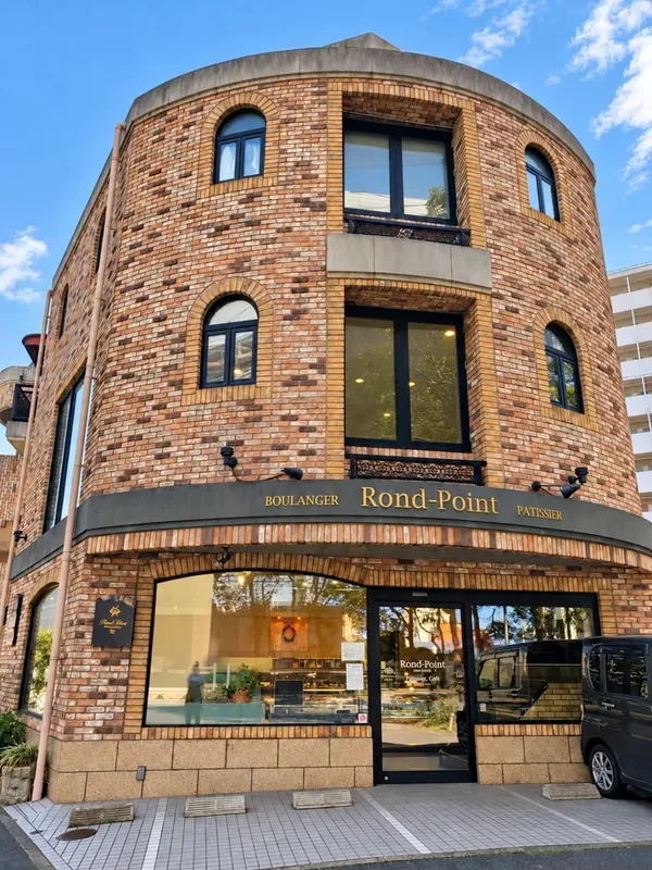 ロン・ポワン 店舗外観