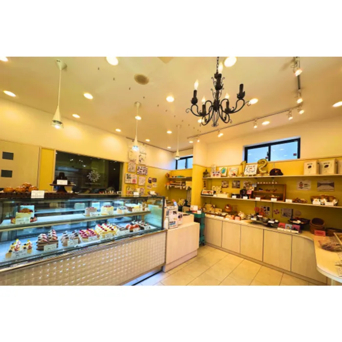 パティスリー・レ・トロワ・ソレイユ 店内